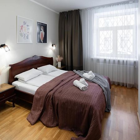 Riga Embassy Center Apartment With Parking Exterior photo